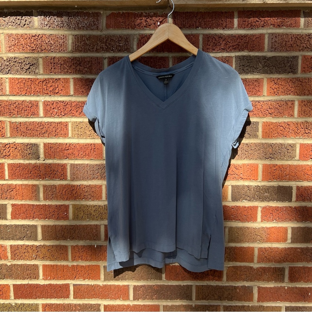 Banana Republic Dusty Blue V Neck Short Sleeve Oversized Top